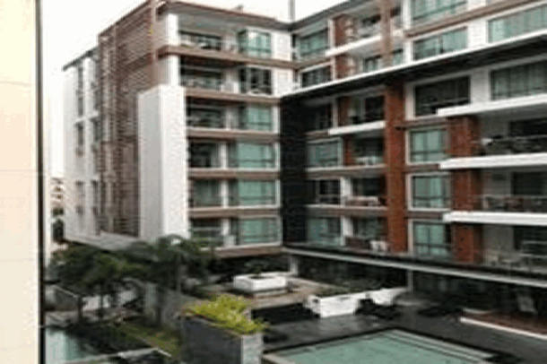 2 bedrooms in the a convenience area of central pattaya city for rent - Pattaya-1