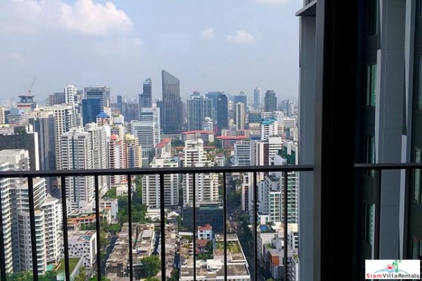 EDGE Sukhumvit 23 | Two Bedroom Corner Condo on 34th Floor in Asok for Rent-10