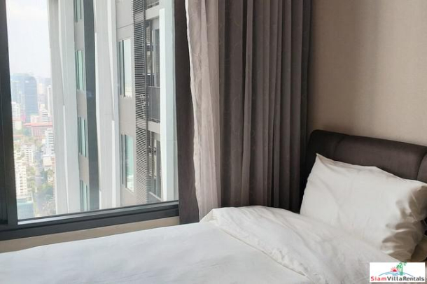 EDGE Sukhumvit 23 | Two Bedroom Corner Condo on 34th Floor in Asok for Rent-19