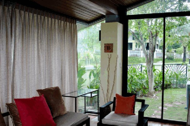 Large beautiful 2 bedroom pool villa near lake for rent - East Pattaya-15