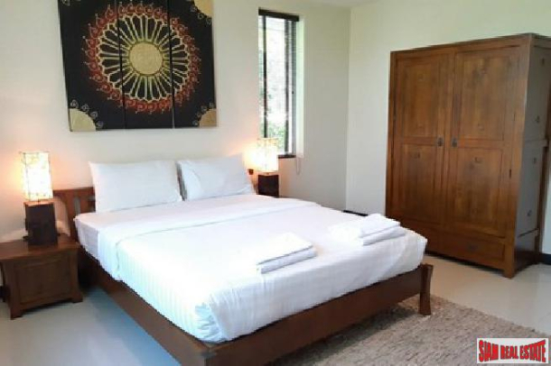 Beautiful 4 bedroom large garden pool villa in a quiet area for sale -East Pattaya-10