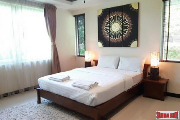 Beautiful 4 bedroom large garden pool villa in a quiet area for sale -East Pattaya-11