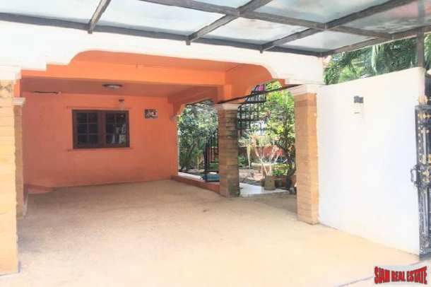 Three Bedroom Thai Contemporary Single Storey House for Sale in Nai Harn-21