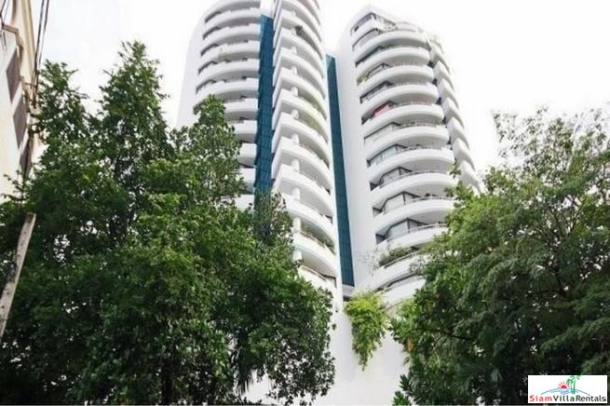 Baan Yen Akard | Spacious and Modern Three Bedroom Condo with City Views and Extras in Sathorn-1