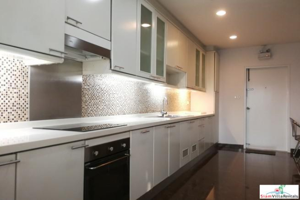 Baan Yen Akard | Spacious and Modern Three Bedroom Condo with City Views and Extras in Sathorn-12
