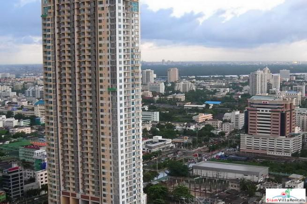 Bright Wongwian Yai | Bright and Sunny One Bedroom Condo for Rent in Wongwian Yai-29