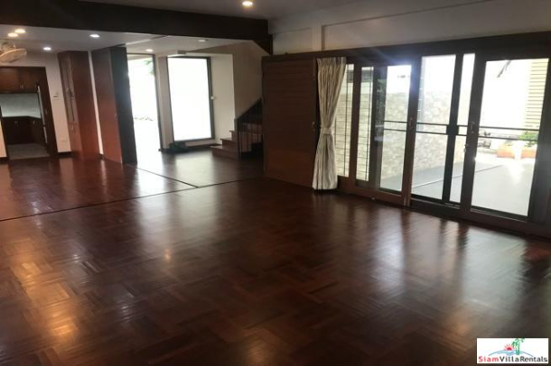 Peaceful Two-Story Family Home for Rent in Asok-4