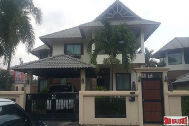 Beautiful 4 bedroom house in a quiet area for rent - East Pattaya-18