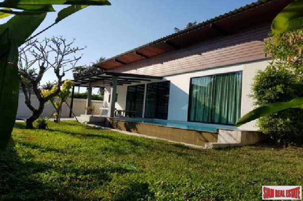 2 bedroom house with private pool in a quiet area for sale - Hauy yai-13