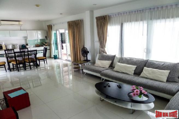 Modern Four-Bedroom house near beach in Banglamung  for sale-Banglamung-13