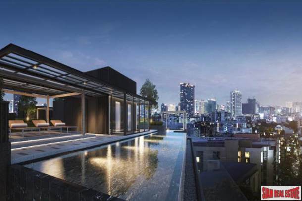 New One Bedroom Low-rise Development  with Bangkok Skyline Views in Ratchadaphisek-1