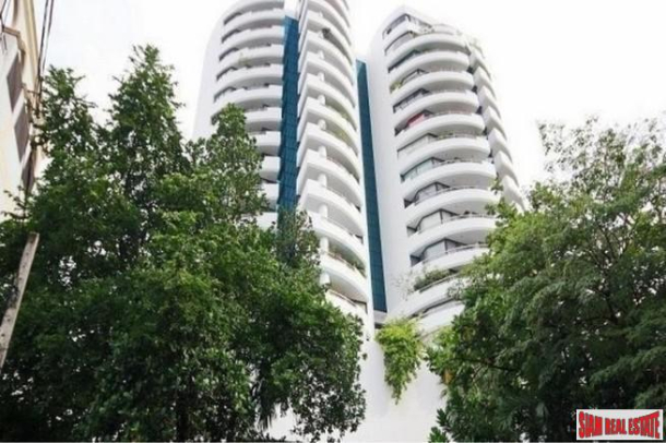 Baan Yen Akard Condominium | Extra Large Two Bedroom Corner Unit with City Views in Sathorn-23