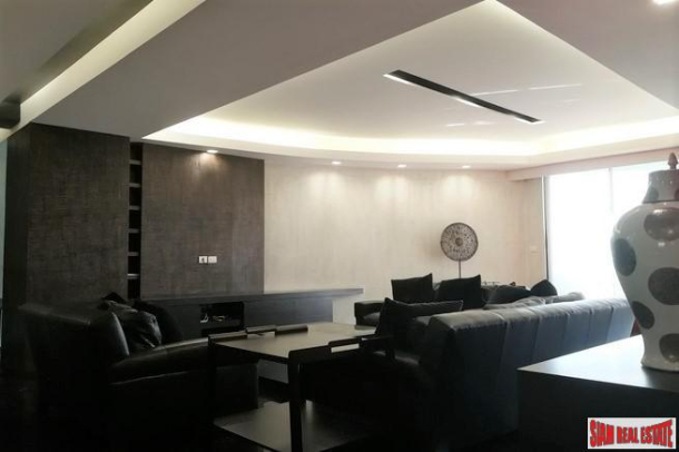 Baan Yen Akard Condominium | Sunny Spacious Two Bedroom Condo for Sale in Sathorn-4