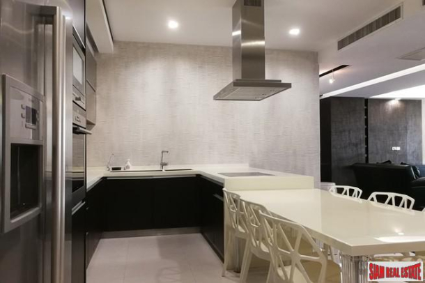 Baan Yen Akard Condominium | Sunny Spacious Two Bedroom Condo for Sale in Sathorn-9