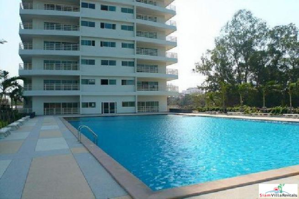 Large beautiful studio  in central pattaya for rent - Pattaya city-1