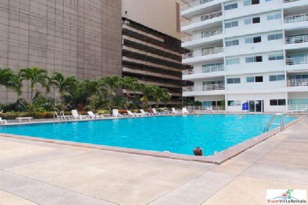Large beautiful studio  in central pattaya for rent - Pattaya city-13
