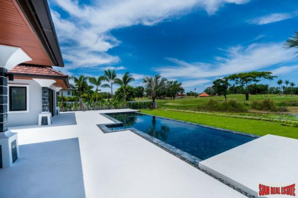 New Four Bedroom One Storey Private Pool Villa Overlooking the Golf Course in Laguna-8