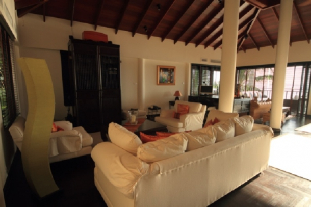 INDEPENDENT KOH SAMUI VILLA FOR SALE IN A 5* HOTEL RESIDENCE  S1485-10