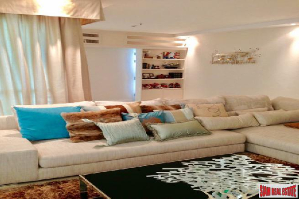 Stunning 2 bedroom beach front condo in at well maintenance development for rent-Na jomtian-10