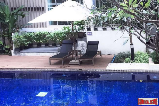 The Clover | Cozy One Bedroom Condo in a Thong Lo Tropical Low-Rise-7