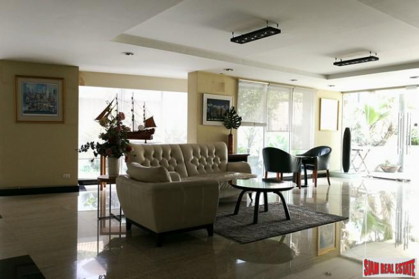 Veranda Residence | Comfortable One Bedroom Corner Condo in Rama 9 Low-rise-19