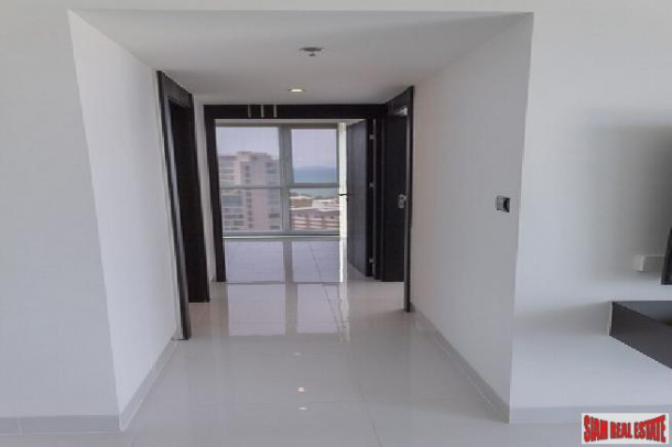 Stunning 2 bedrooms at a beautiful development for sale - Phratamnak-15