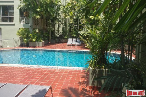 The Bangkok Sukhumvit 61 | Sunny & Light Two Bedroom Ekkamai Condo with Excellent Facilities-24