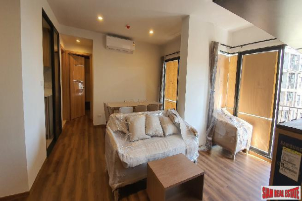 Newly Completed Quality Resort Condo from Leading Thai Developer in Prime Location at Central Hua Hin - Last 2 Bed Units, Fully Furnished!-2