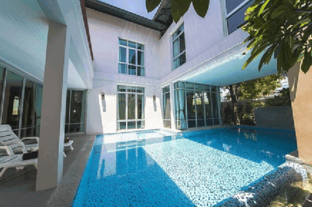 Beautiful 5 bedroom pool villa for rent -Na jomtien-17