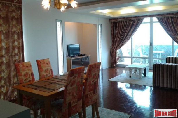 Lake View Condominium | Large 2 Bed Lake View Condo at Nonthaburi-10