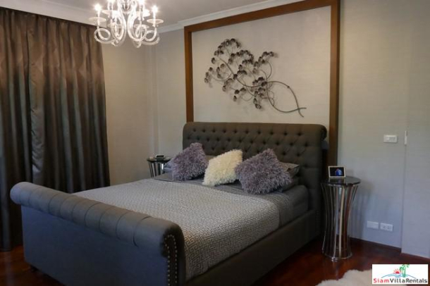 Beautiful Three Bedroom Estate Home for rent in Dok Mai, Bangkok-17