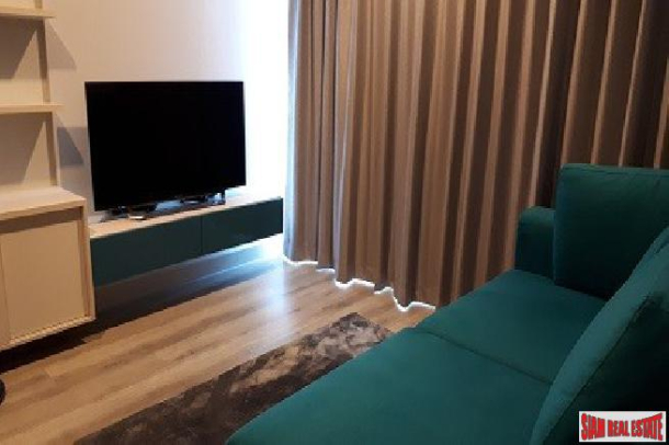 High rise 2 bedroom condo in a convenience area for sale - Pattaya city-7