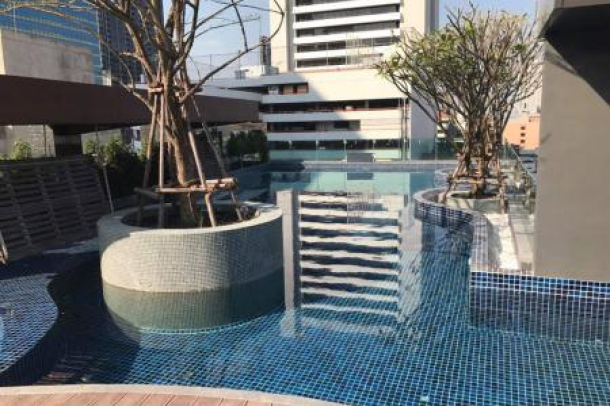 Super Luxury Newly Completed High-Rise Condo in the Best Location at Phrom Phong - 1 Bed Units - 4% Guaranteed Yield for 2 years and Fully Furnished!-30