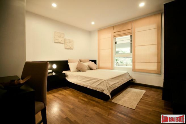Baan Siri Sukhumvit 13 | Elegant Two Bedroom Condo Located in a Low-Rise Building with City Views Near BTS  Nana-7
