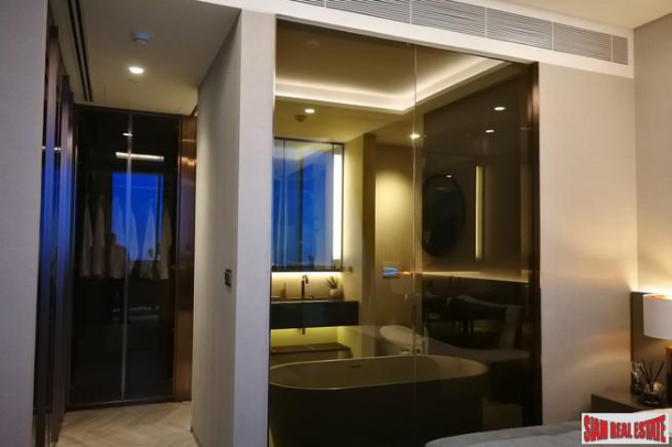 Super Luxury Newly Completed High-Rise Condo in the Best Location at Phrom Phong - 1 Bed Units - 4% Guaranteed Yield for 2 years and Fully Furnished!-16