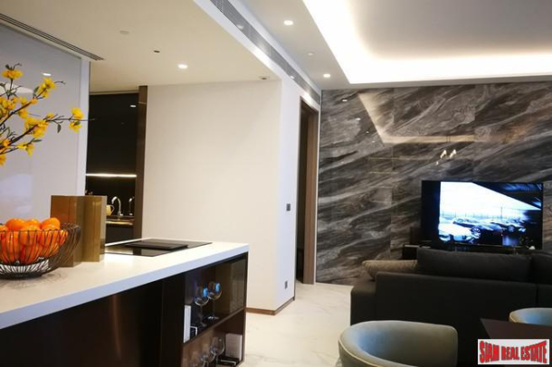 Super Luxury Newly Completed High-Rise Condo in the Best Location at Phrom Phong - 2 Bed Units - 4% Guaranteed Yield for 2 years and Fully Furnished!-29