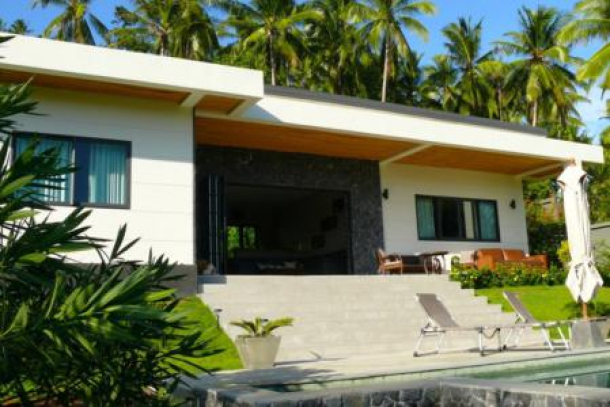KOH SAMUI VILLA FOR SALE WITH FANTASTIC OUTDOOR SPACE  S1168-3