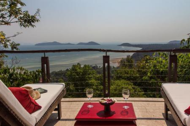 KOH SAMUI VILLA FOR SALE WITH SPECTACULAR VIEWS & NATURAL SURROUNDINGS  S901-1