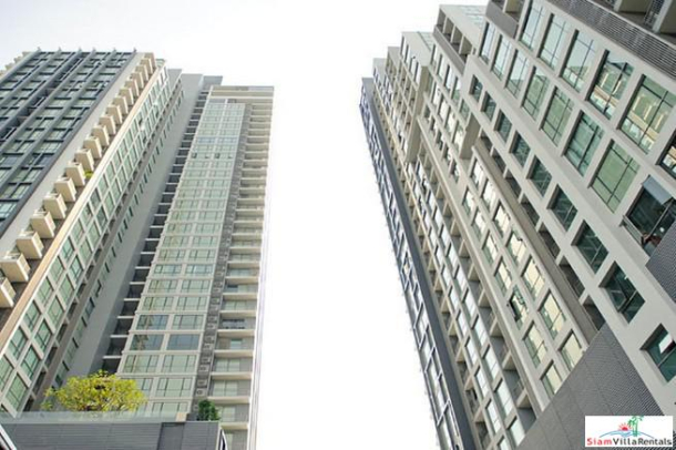 Quattro by Sansiri | Great City Views from this Two Bedroom, Two Bath Condo for Rent in Thong Lo-12