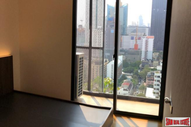 Siamese Exclusive 31 | New Luxury 2 Bed Corner Unit on 17th Floor in Phrom Phong-17