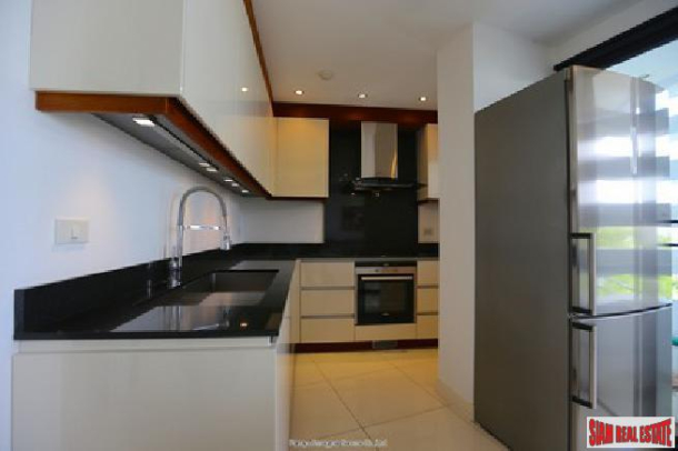 Luxury 3 bedrooms condo up on the hill of Pattaya for sale - Phratamnak Hill-7