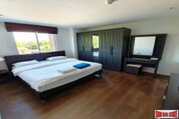 1 bedroom low rise condo at a convenience area near beach for sale -Jomtien-2