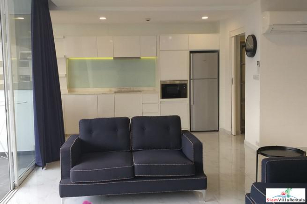 D.S. Tower 2  | Spacious Two Bedroom Condo with Big Balcony and Extra Storage Space in Phrom Phong-17