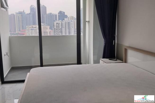 DS Tower 2 | Extra Large Three Bedroom Condo with Storage and City Views in Phrom Phong-14