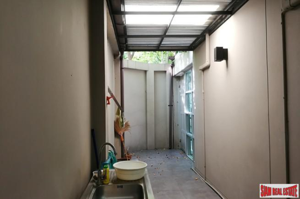 Large Unfurnished Three Storey, Three Bedroom House in Suan Luang-21