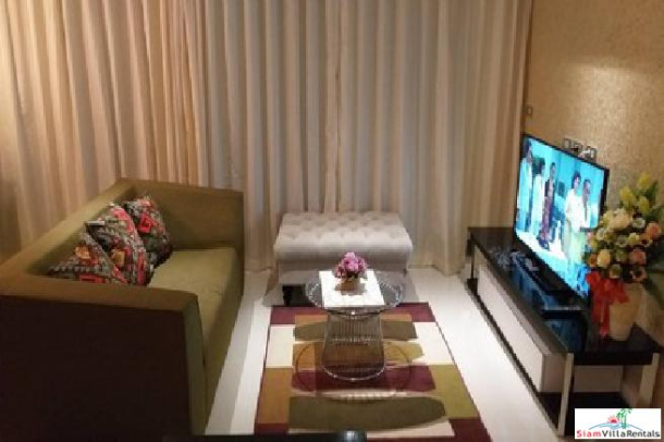 Gorgeous 2 bedroom condo at a very convenience area for rent - Thappraya-7