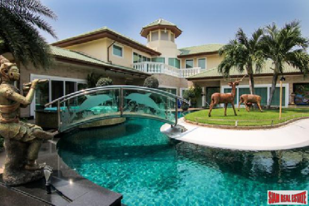 Elegant 4 big bedroom pool villa with private mooring for sale - Na jomtien-27
