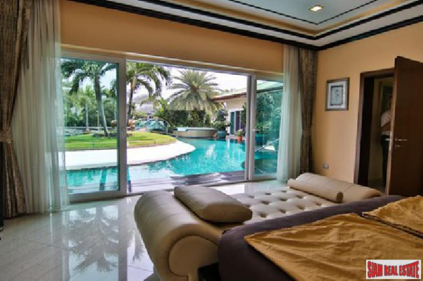 Elegant 4 big bedroom pool villa with private mooring for sale - Na jomtien-4