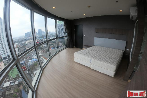 Sky Walk | Large One Bed with City Views for Sale at Sky Walk Condo, BTS Phra Khanong-3