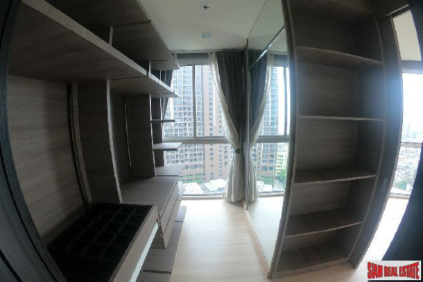 Sky Walk | Large One Bed with City Views for Sale at Sky Walk Condo, BTS Phra Khanong-4